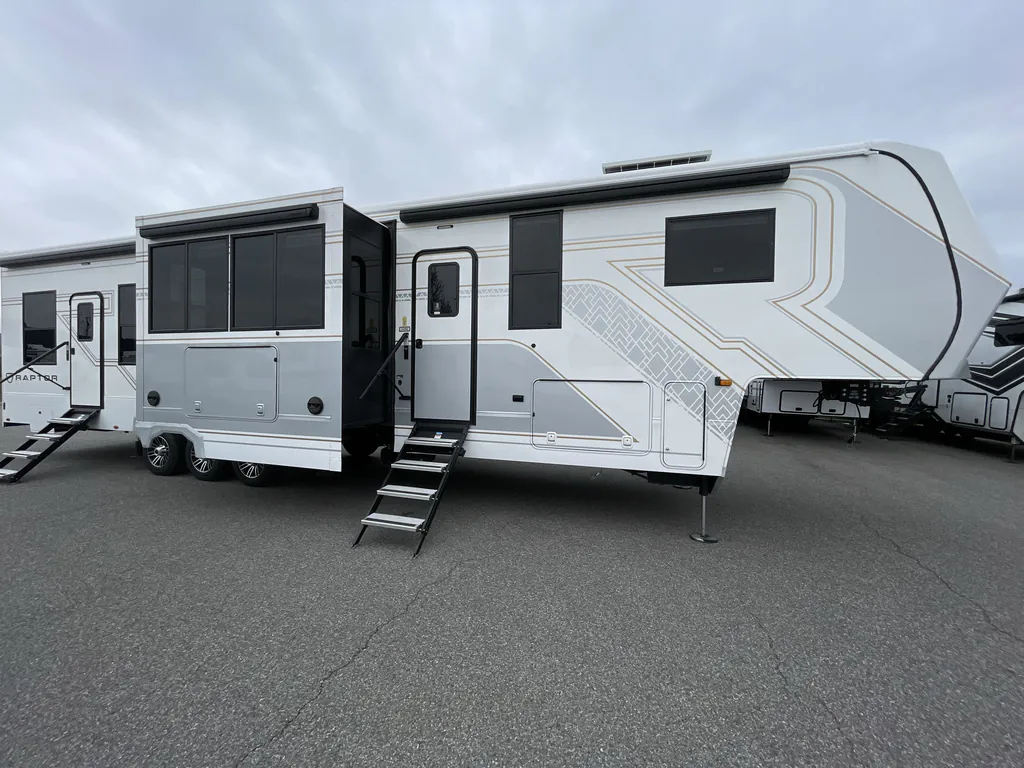 2026 Keystone Raptor 415, Photos photo 5