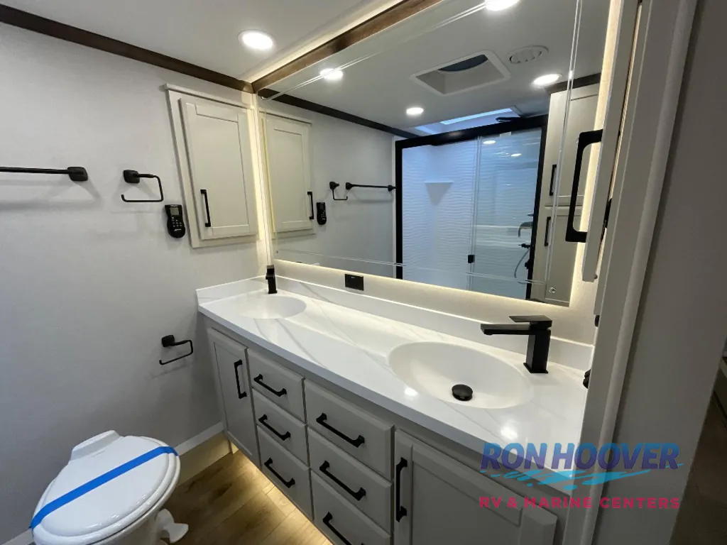 2026 Forest River RiverStone 420RE, Photos photo 21