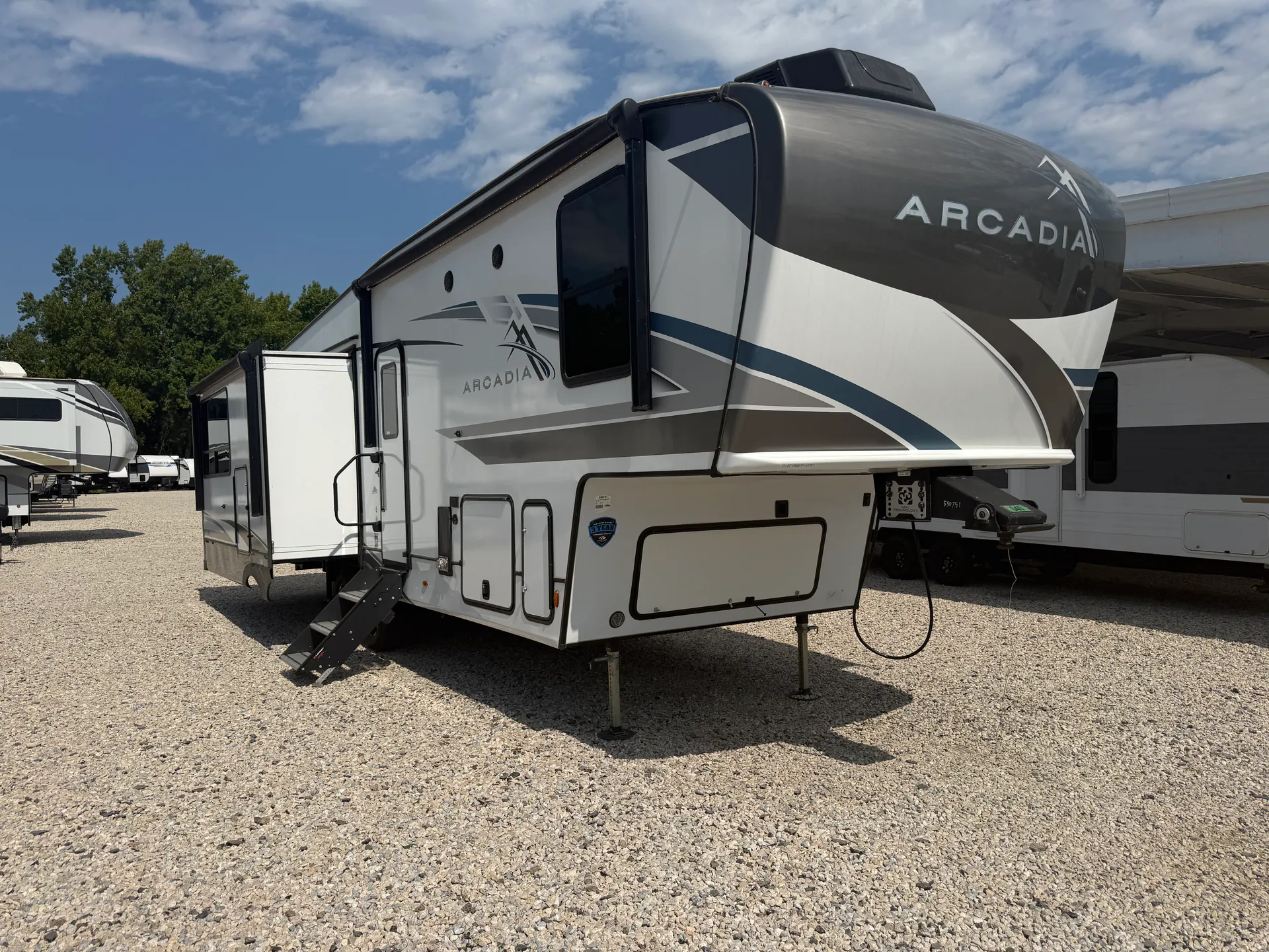 2024 Keystone Arcadia Super Lite 294SLRD - Photo 2