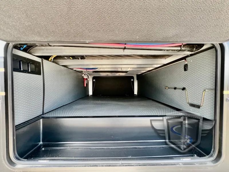 2026 Keystone Arcadia 3260RL - Photo 3