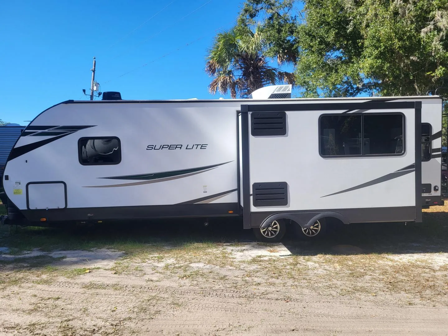 2023 Starcraft Super Lite 262RL - Photo 2