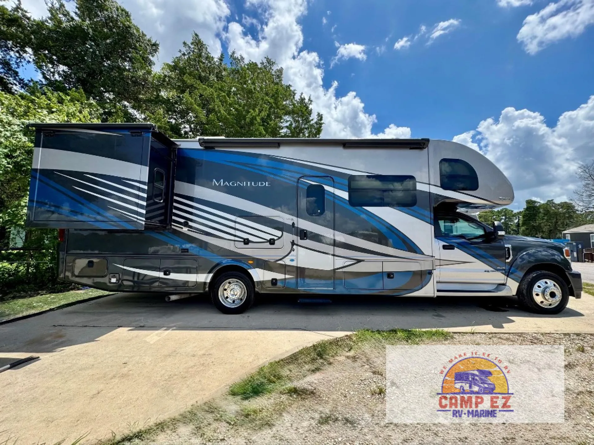 2021 Thor Motor Coach Magnitude XG32 - Photo 3