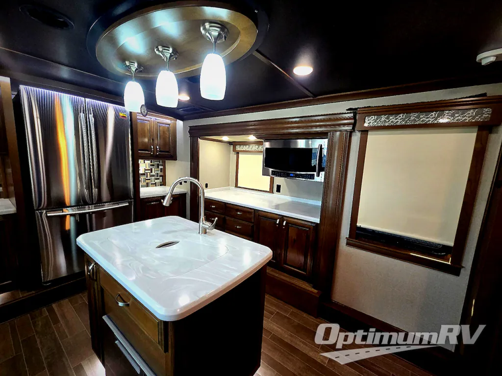 2019 Forest River Riverstone Legacy 38RE, Photos photo 9