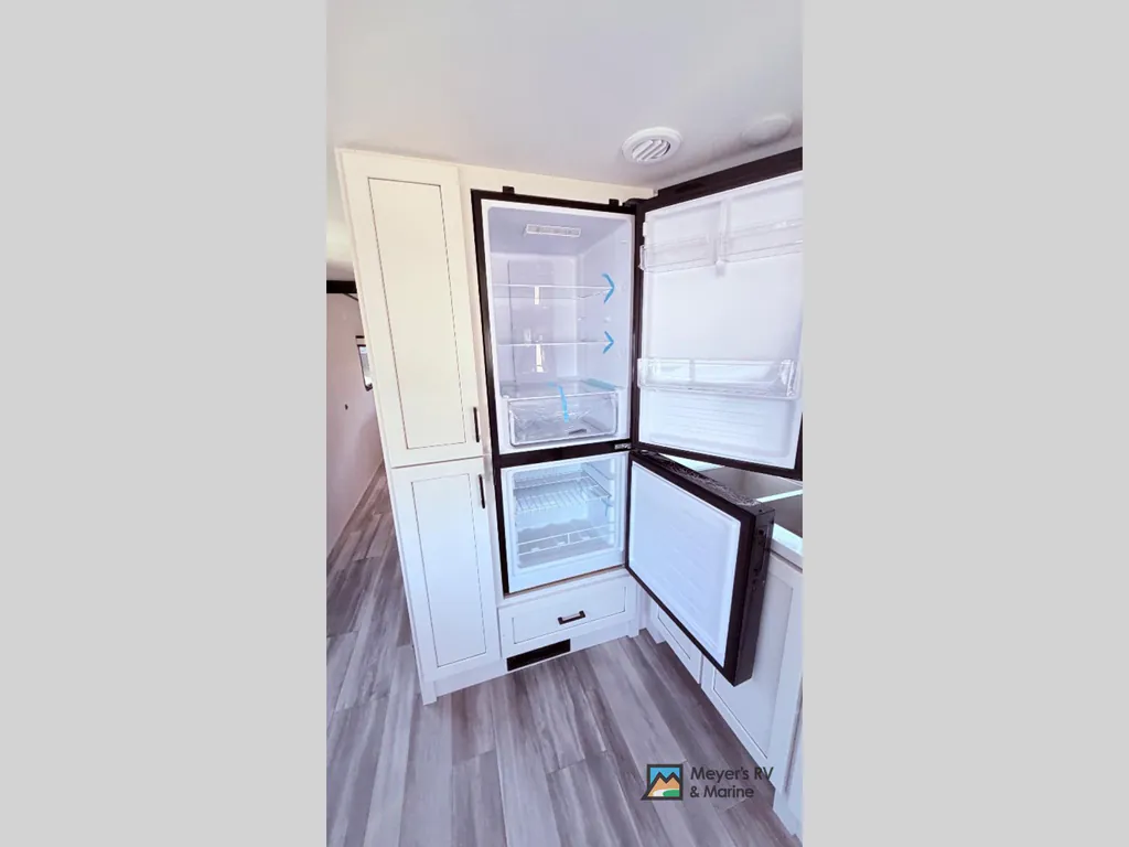 2025 Jayco Jay Feather 29RL, Photos photo 14