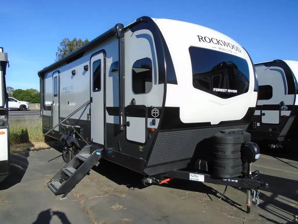 2026 Forest River Rockwood Mini Lite 2506FK - Photo 2