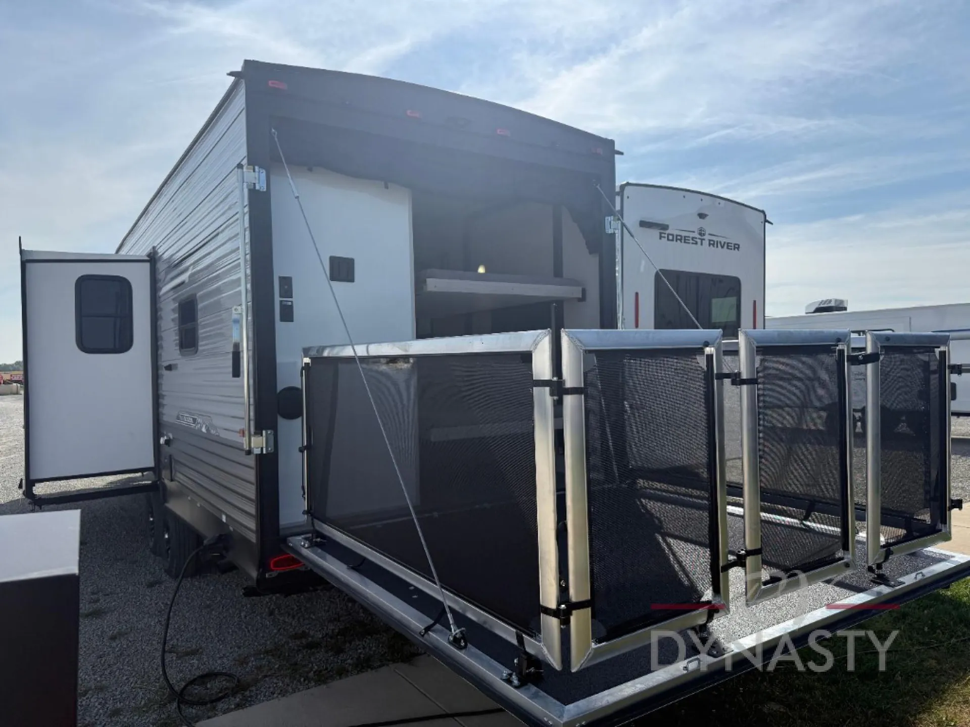 2026 Coachmen Catalina Trail Blazer 27THS - Photo 4