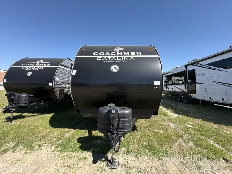 2026 Coachmen Catalina Legacy Edition 343BHTS (2 Queen Beds) - Photo 4