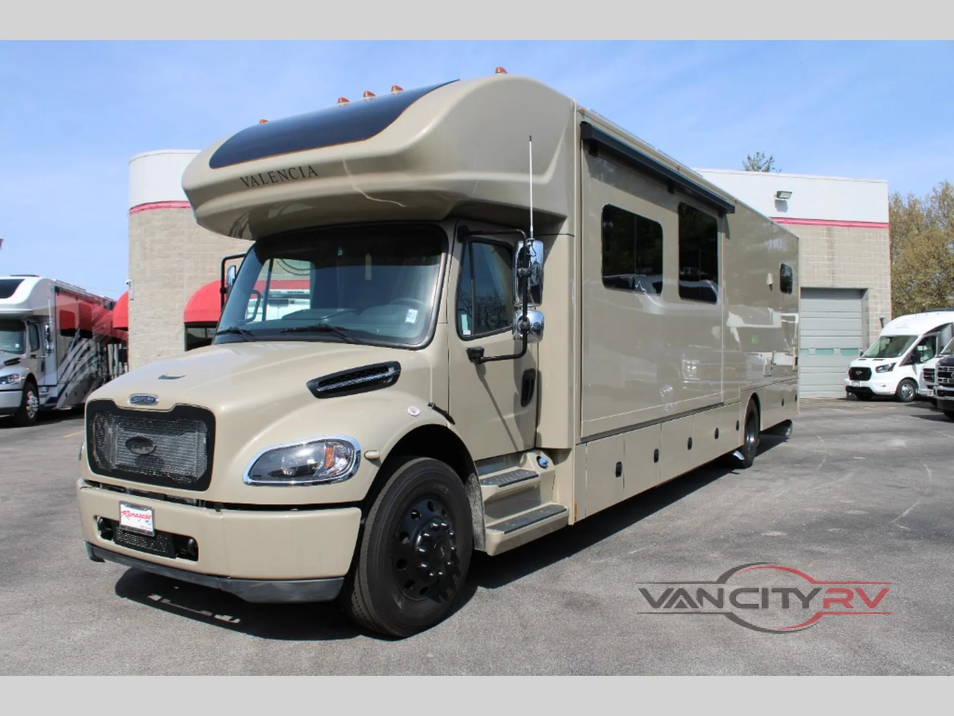2026 Renegade RV Valencia 39BB - Photo 2