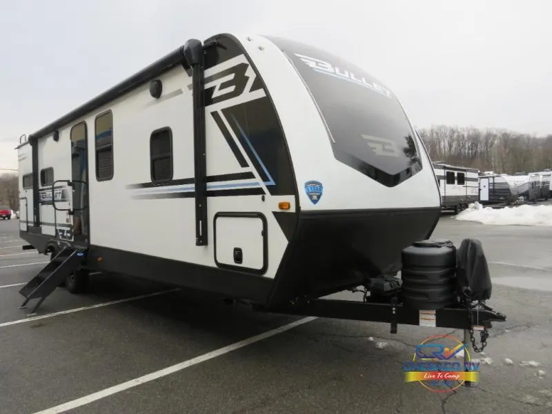 2025 Keystone Bullet Crossfire 270RKS - Photo 2