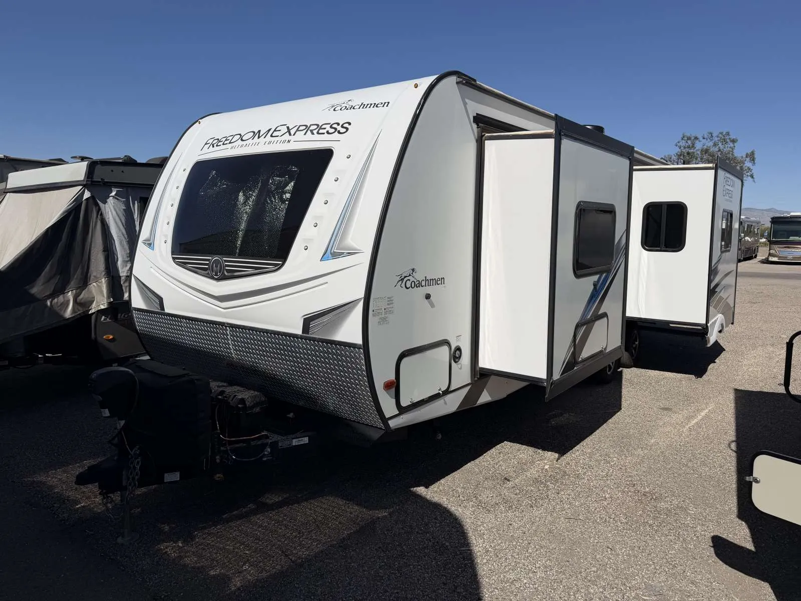 2020 Coachmen Freedom Express Ultra Lite 276 RKDS - Photo 3