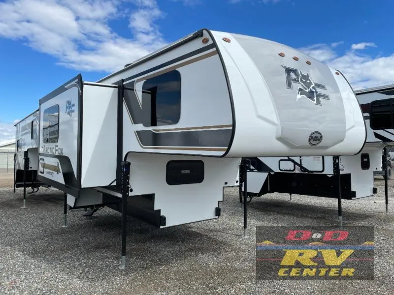 2027 Northwood Arctic Fox Camper 990 - Photo 2