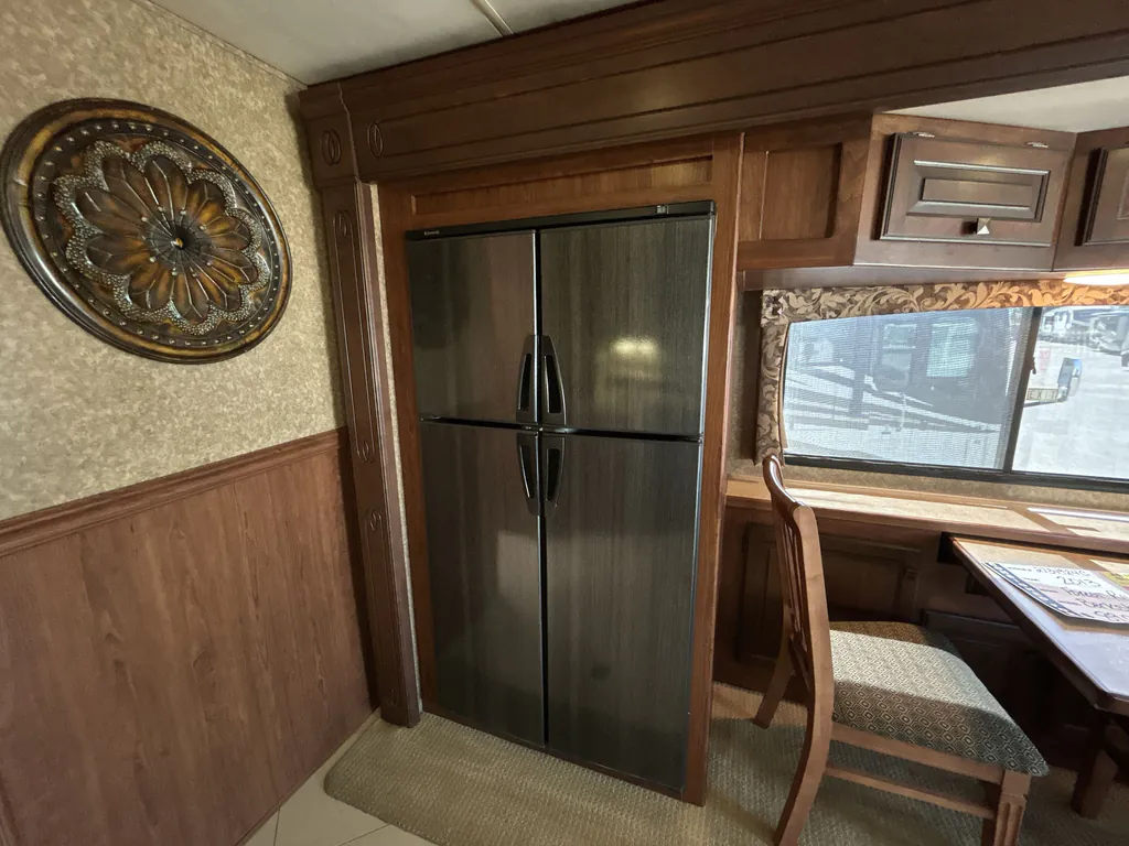 2013 Forest River Berkshire 390 FL, Photos photo 9