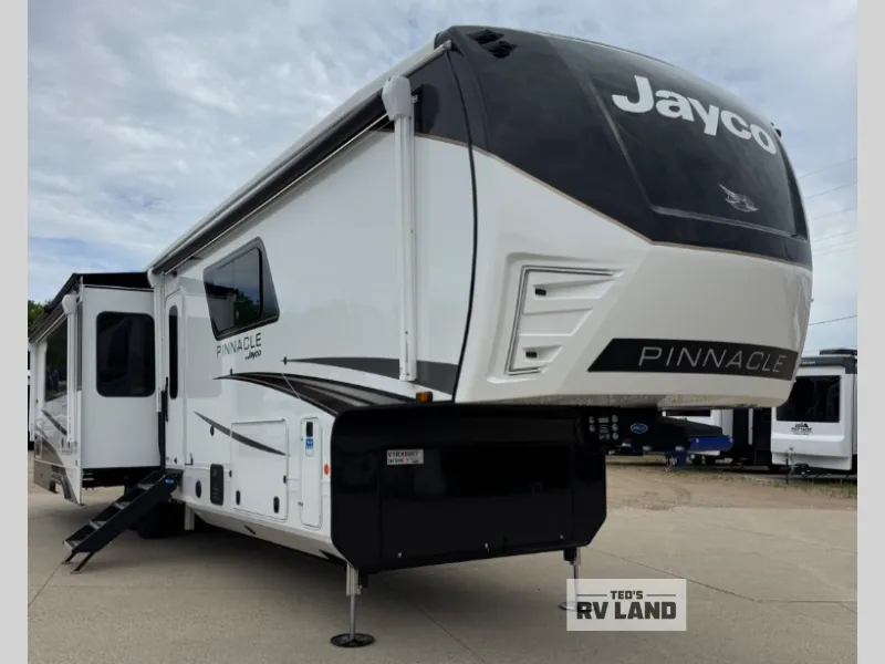 2027 Jayco Pinnacle 38FBRK - Photo 2