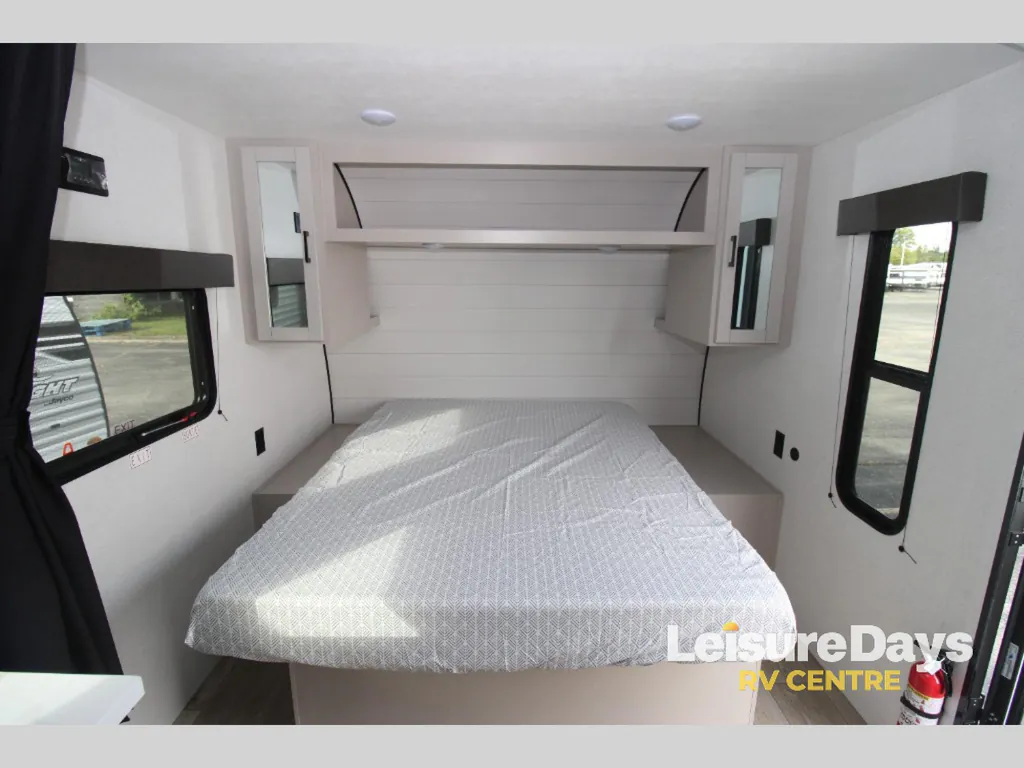 2027 Jayco Jay Flight 175FQ, Photos photo 11
