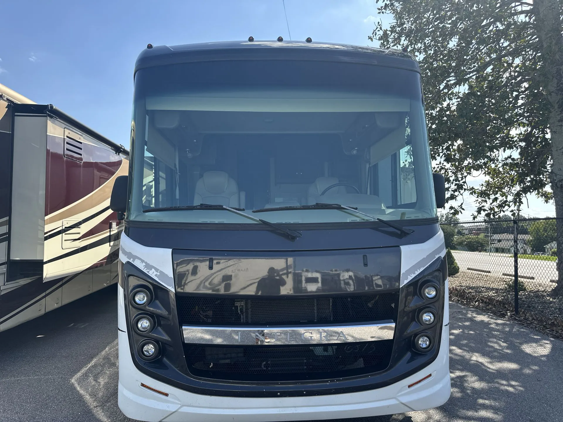 2019 Entegra Coach Vision XL 36A - Photo 3