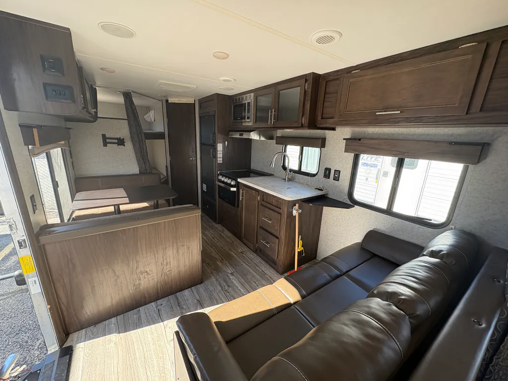 2019 Forest River Cherokee Grey Wolf 26DJSE, Photos photo 8