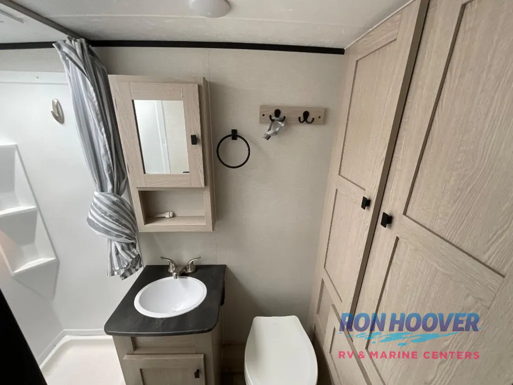 2024 Coachmen Apex Nano 191RBS, Photos photo 11