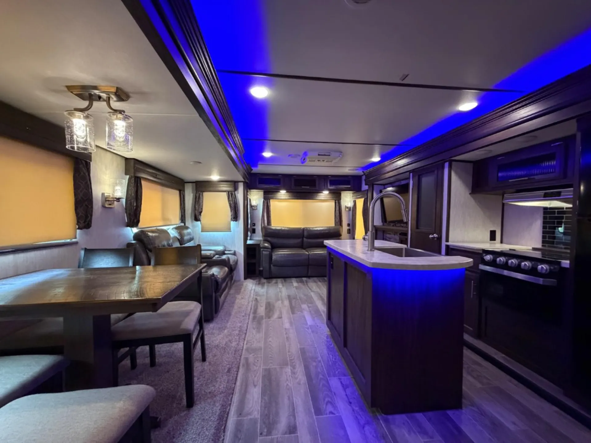2019 Forest River Cherokee Alpha Wolf 26RL - Photo 3