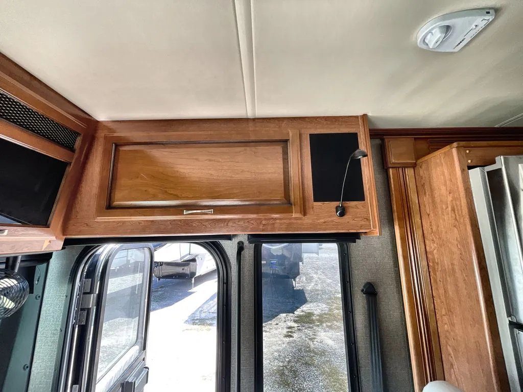 2019 Fleetwood Pace Arrow 38N, Photos photo 36