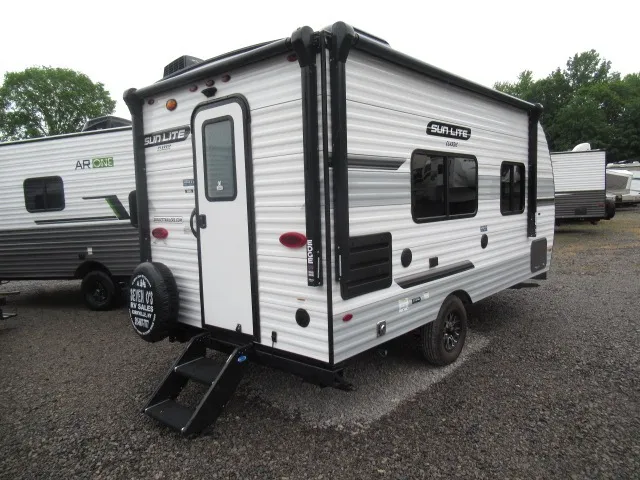 2022 Sunset Park RV Sun-Lite Classic 18RD - Photo 4