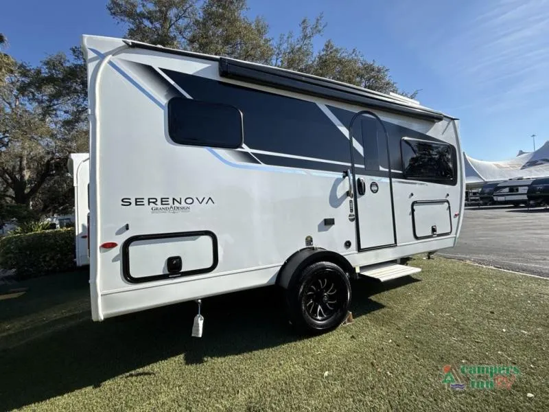 2025 Grand Design Serenova 150HL - Photo 3