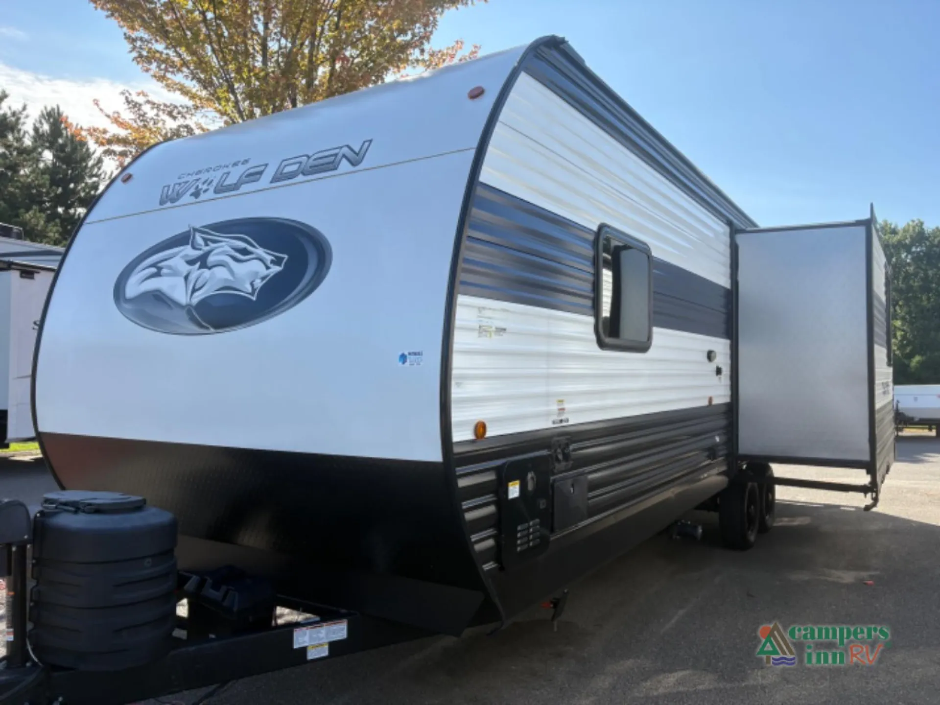 2024 Forest River Cherokee Wolf Den 242TR - Photo 3