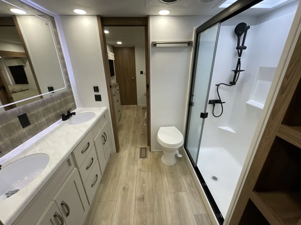 2027 Forest River Mesquite 3850HBRK, Photos photo 15