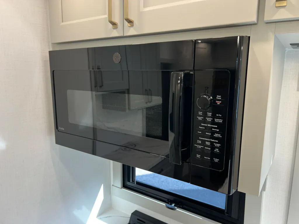 2026 Brinkley Model G 3520, Photos photo 13