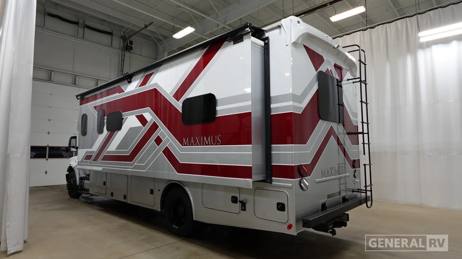 2027 NeXus RV Maximus 32MX - Photo 4