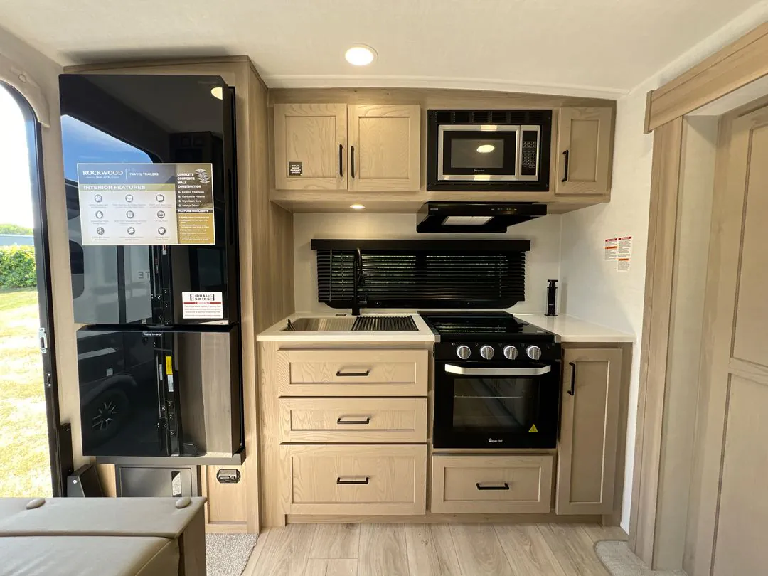 2026 Forest River Rockwood Mini Lite 2515S — Photo 5