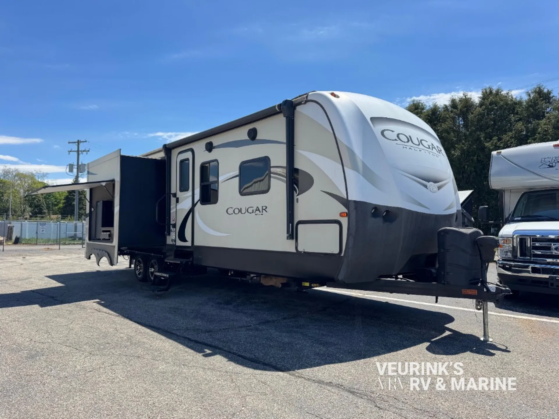 2018 Keystone Cougar XLite 33MLS - Photo 2