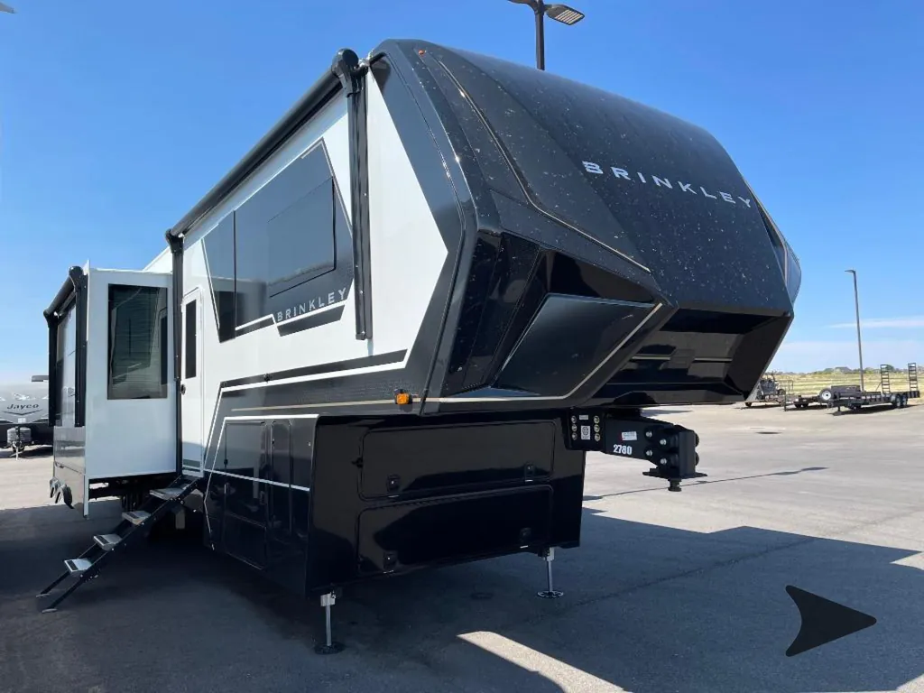 2027 Brinkley Model G 3970, Photos photo 6