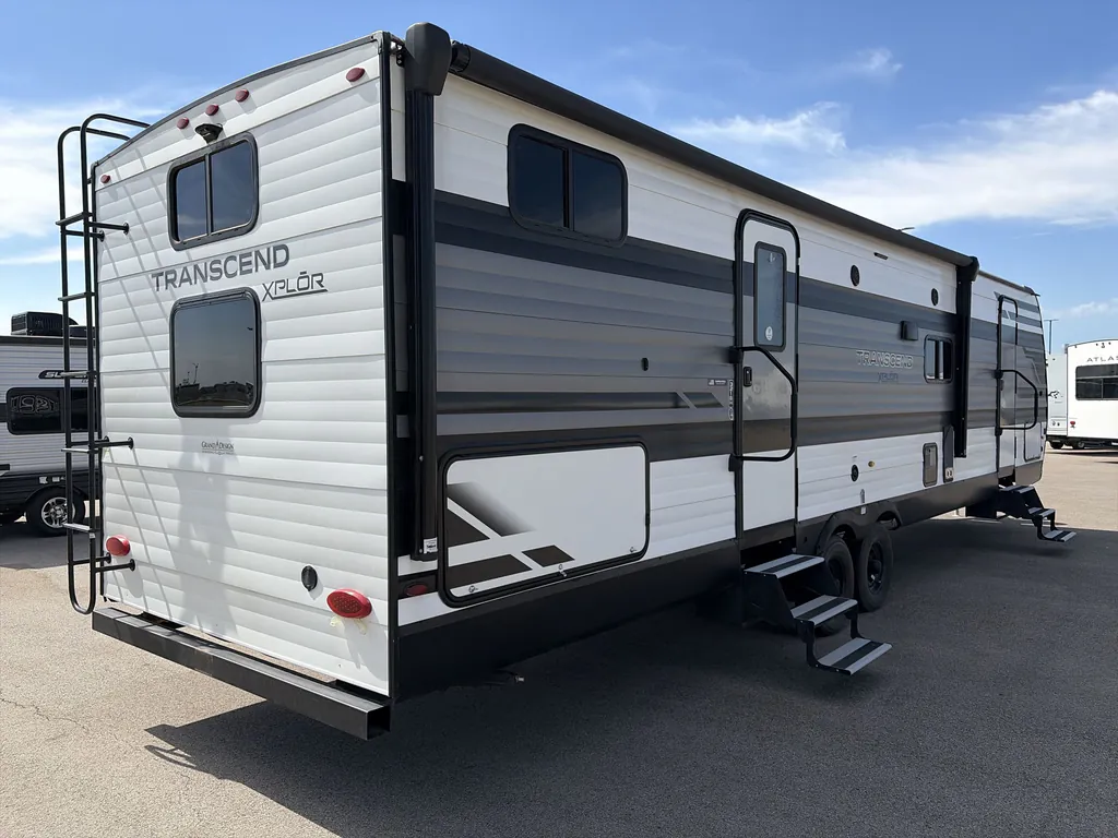 2023 Grand Design Transcend Xplor 321BH, Photos photo 6