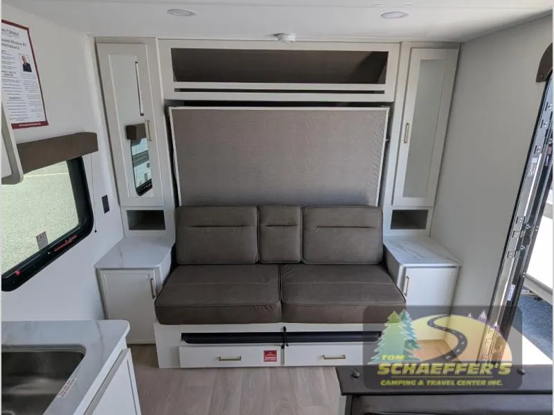 2026 Grand Design Transcend One 151RB - Photo 3