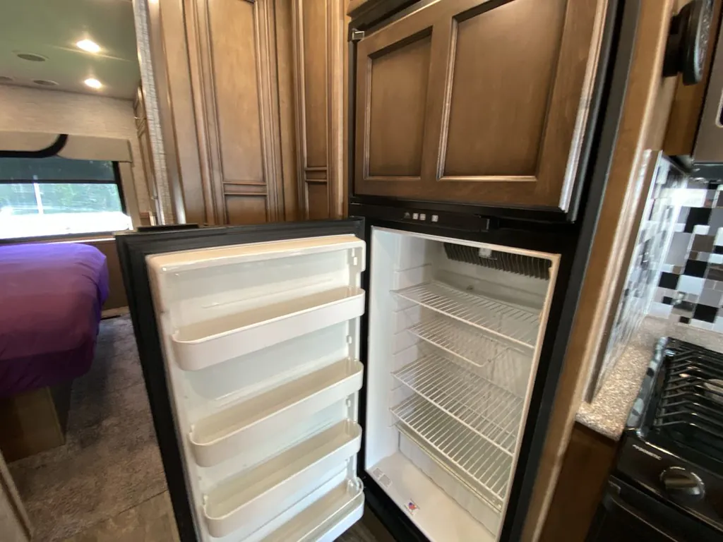 2019 Newmar Bay Star Sport 3226, Photos photo 6