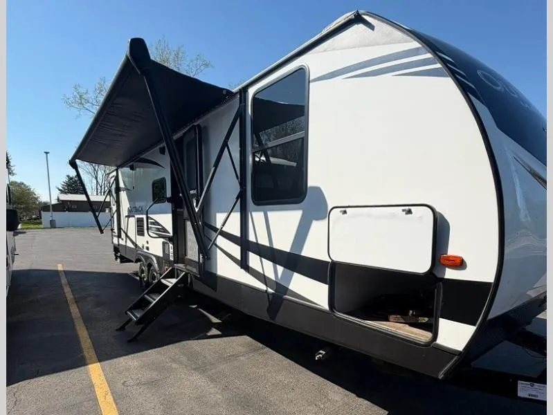 2019 Keystone Outback Ultra-Lite 301UBH - Photo 3