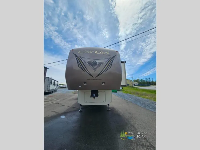 2016 Forest River RV Cedar Creek Hathaway Edition Used    36CKTS (Hampton, NB) - Photo 3