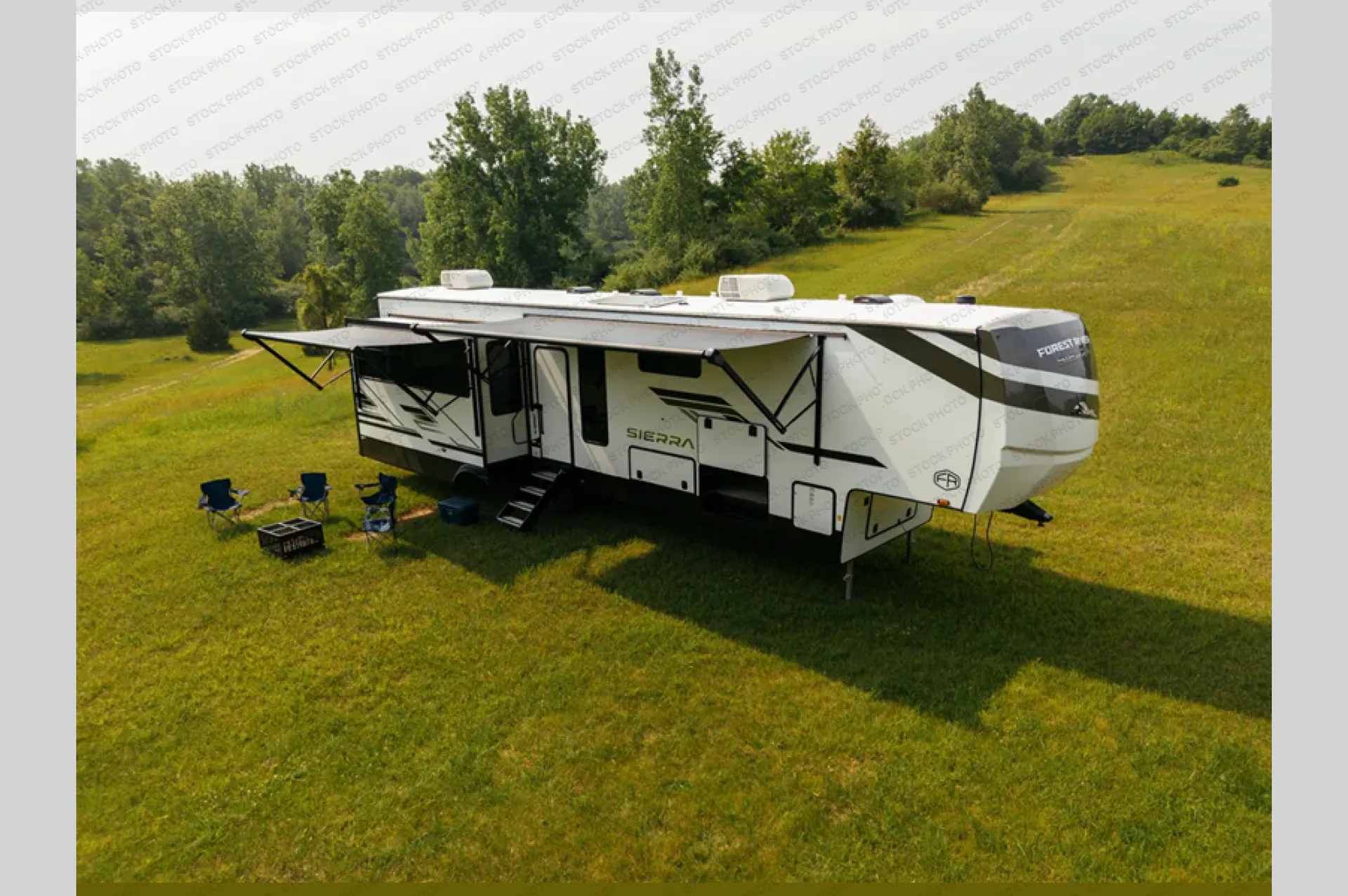 2026 Forest River Sierra 3900HBLR - Photo 2
