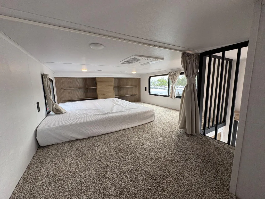 2027 Forest River Salem Grand Villa 42ZEN, Photos photo 25