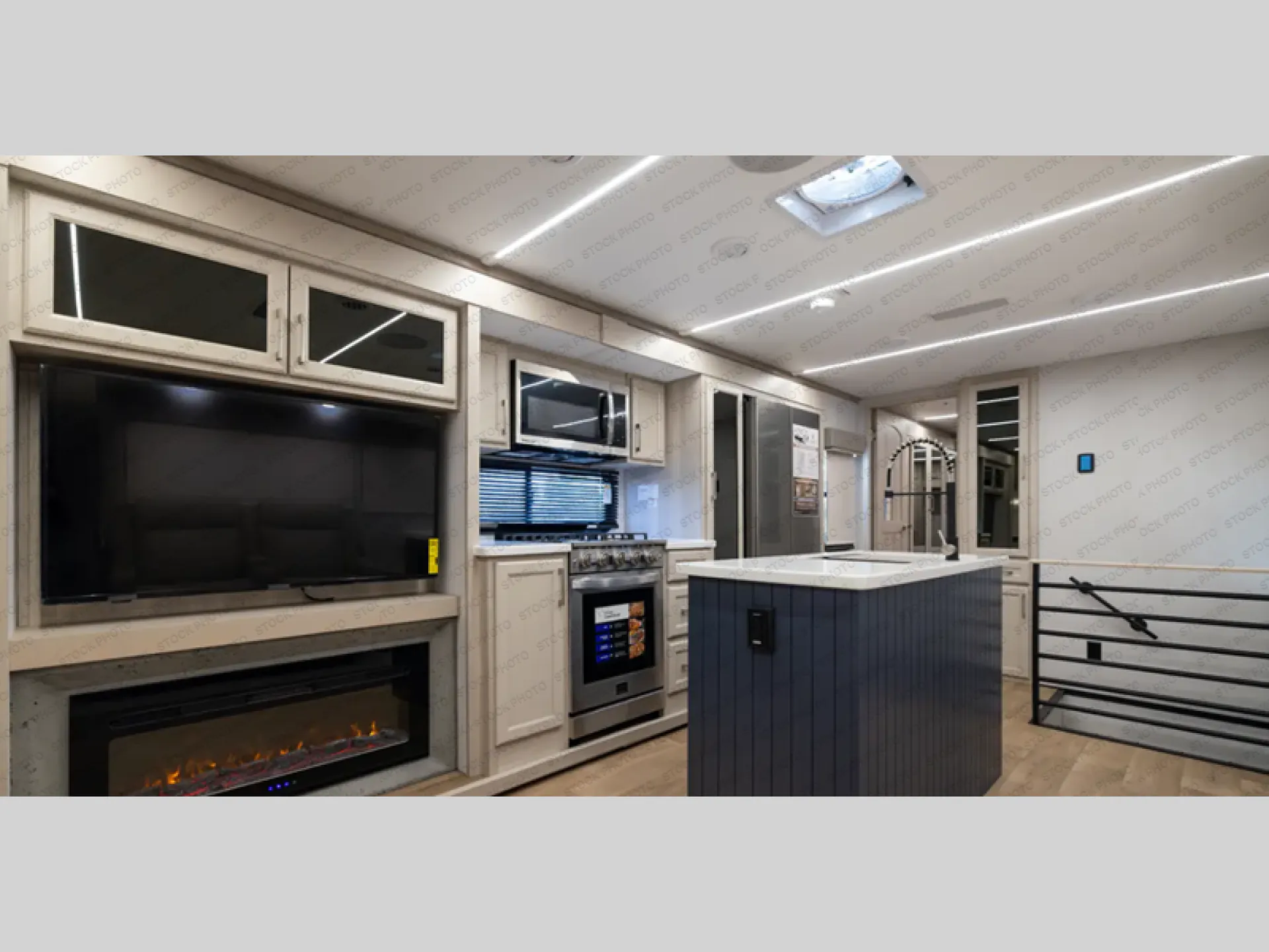 2026 Forest River Puma Grand Mesa 393RL - Photo 4