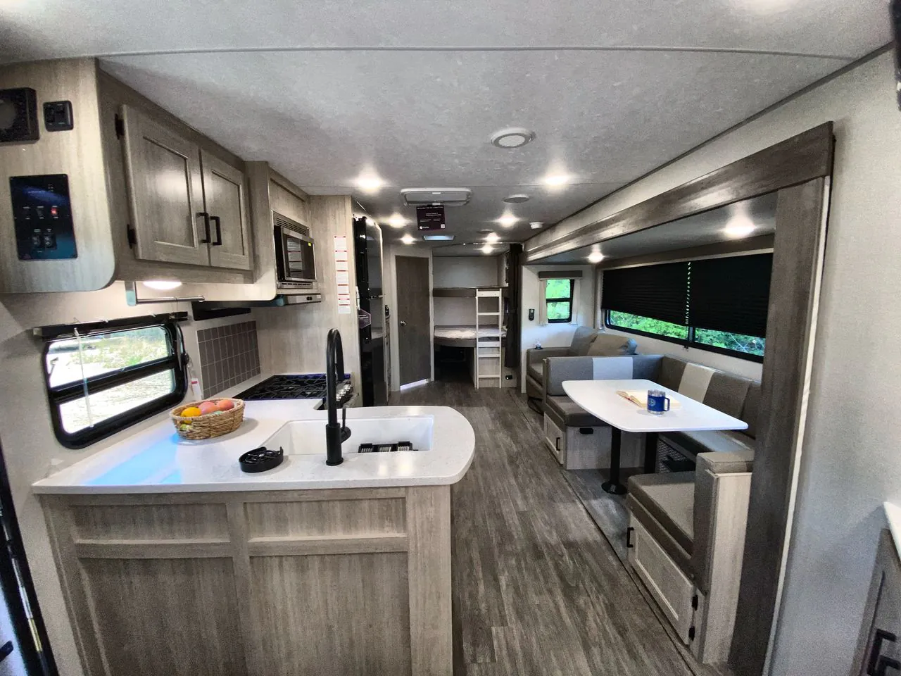 2026 Forest River Aurora 27DBH — Photo 5