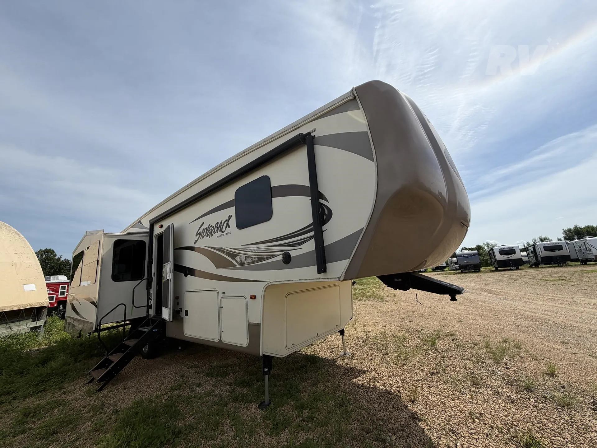 2015 Forest River Cedar Creek Silverback 29IK - Photo 3