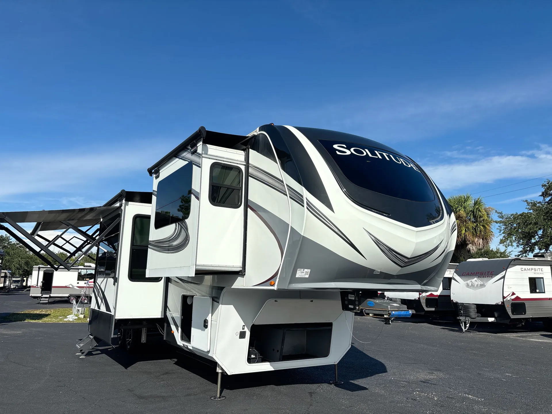 2022 Grand Design Solitude 346FLS - Photo 2