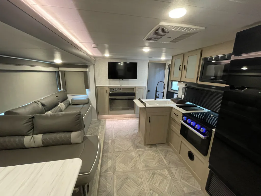 2024 Forest River Salem Cruise Lite 28VBXL, Photos photo 2