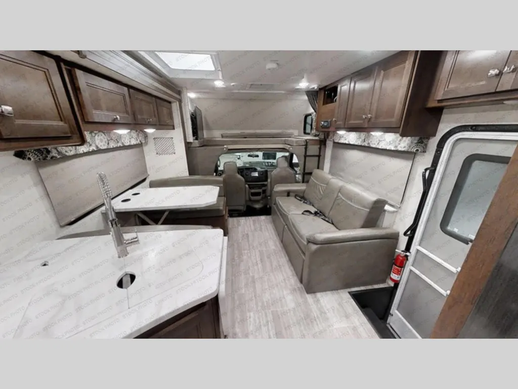 2020 Forest River Sunseeker 3050S, Photos photo 2