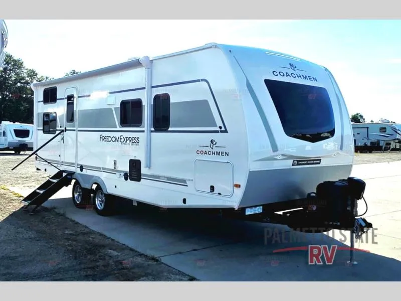 2026 Coachmen Freedom Express Ultra Lite 258BHS - Photo 2