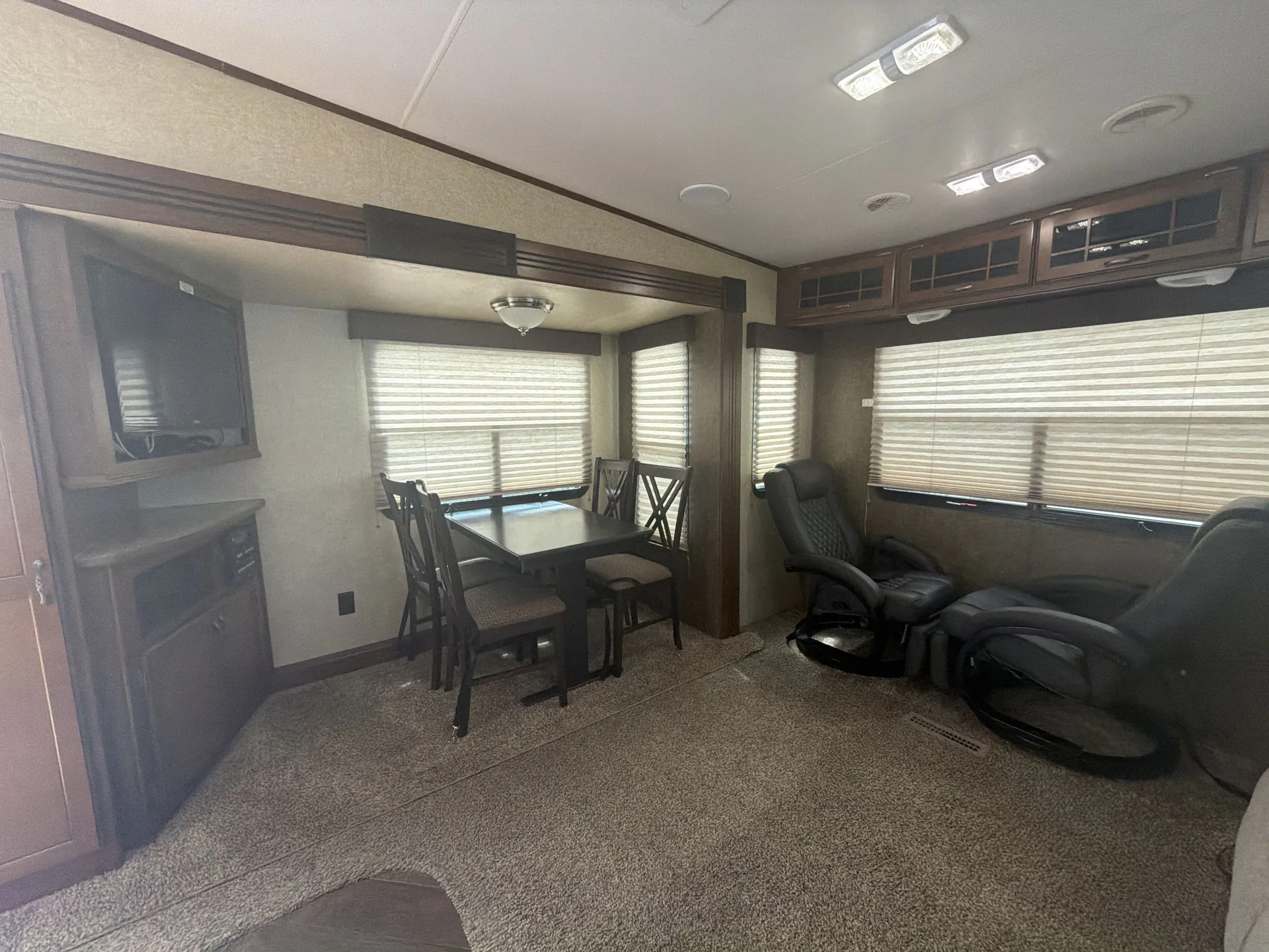 2014 Heartland Sundance XLT 285 TS — living area main