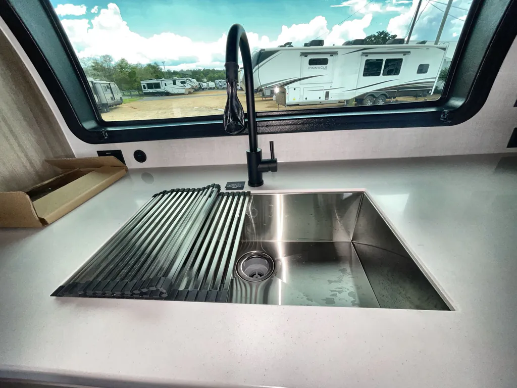 2027 Forest River Flagstaff Micro Lite 25MBR, Photos photo 5