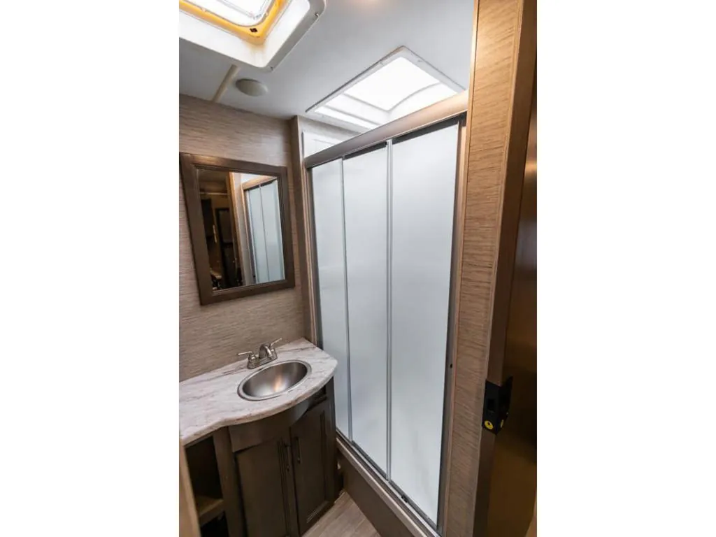 2022 Thor Motor Coach Freedom Traveler A29, Photos photo 13
