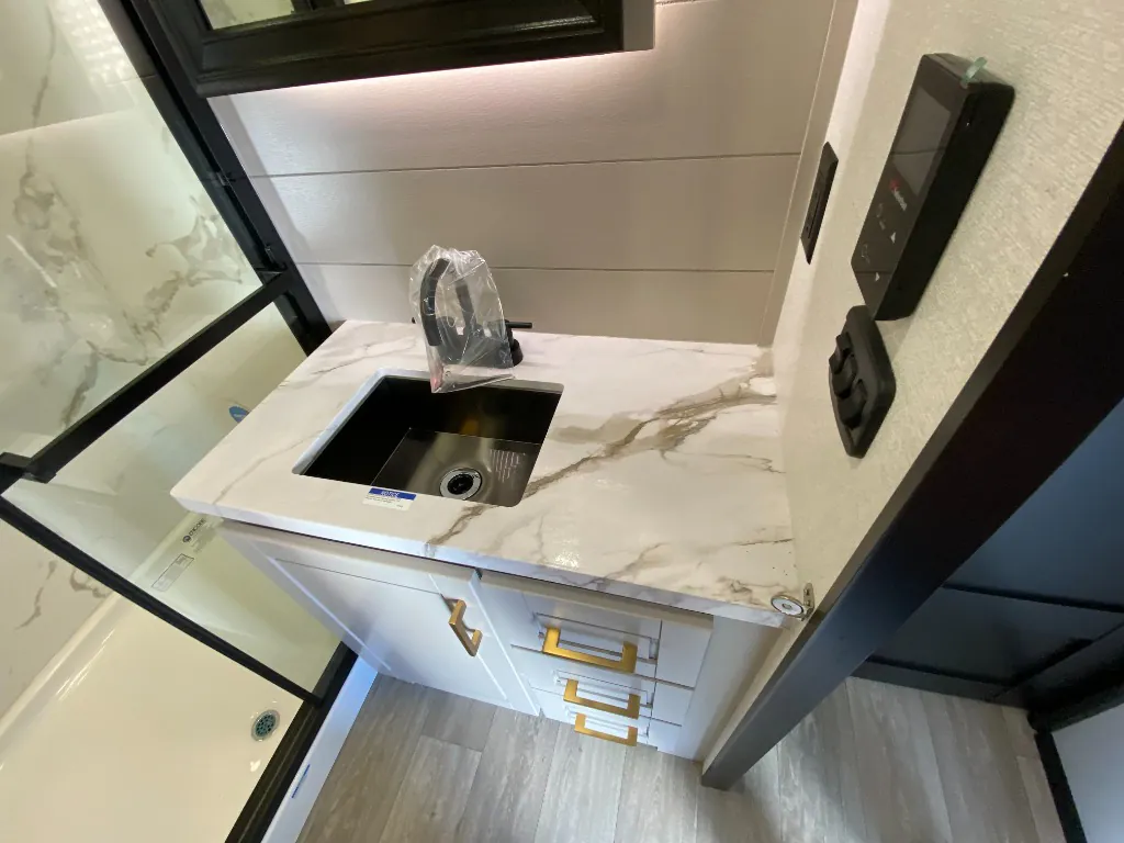 2027 Jayco North Point 380FBRK, Photos photo 58